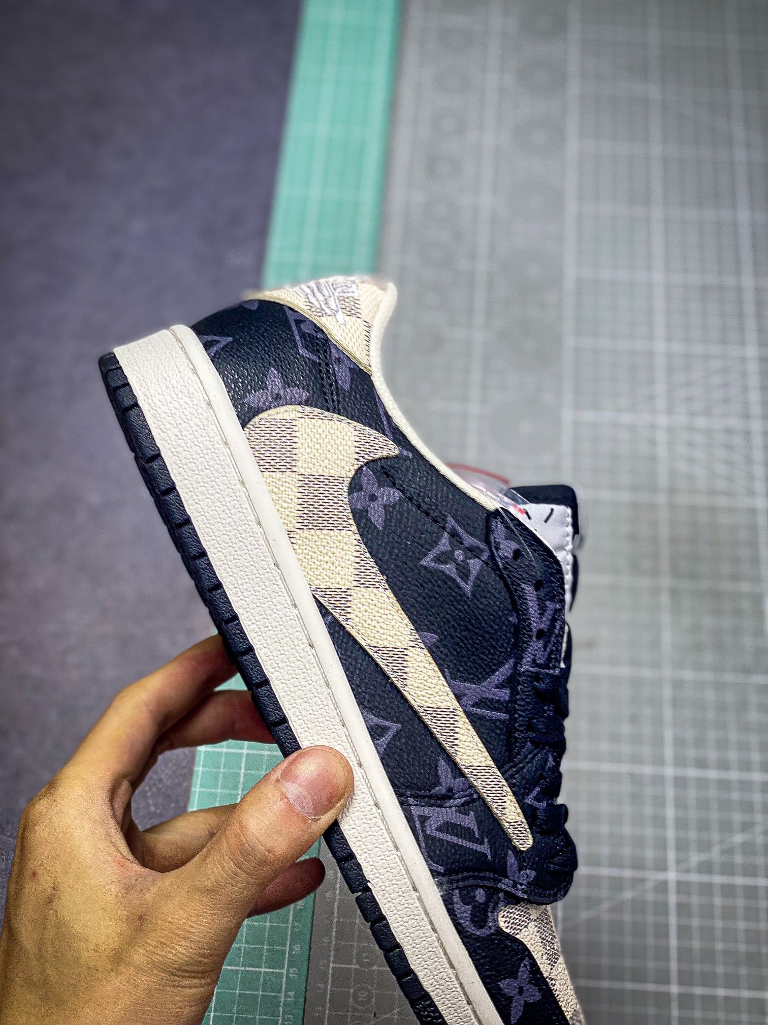 Dior x Air Jordan 1 Travis Scott From Lucus yupoo : r/Repsneakers