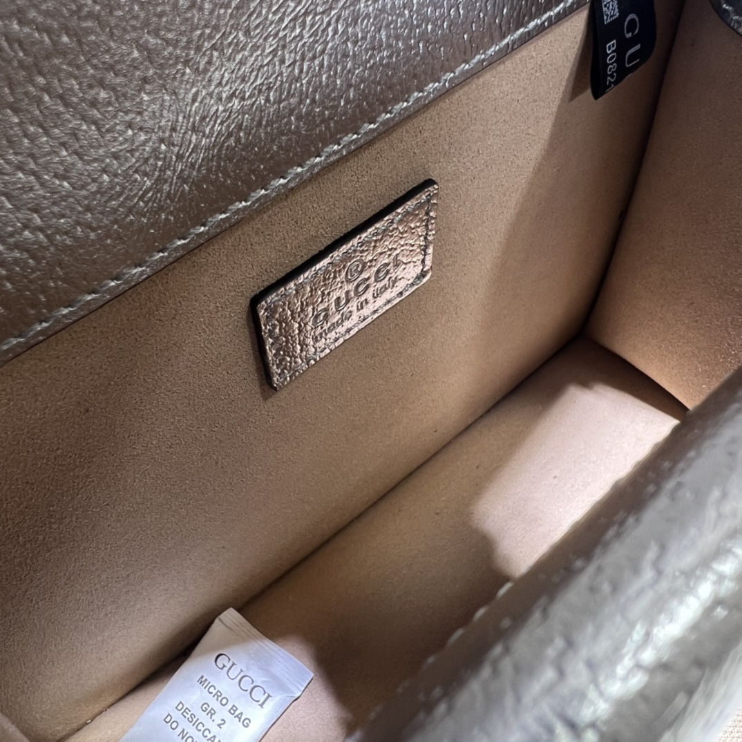 GUCCI古驰Dionysus系列银色迷你手袋421970