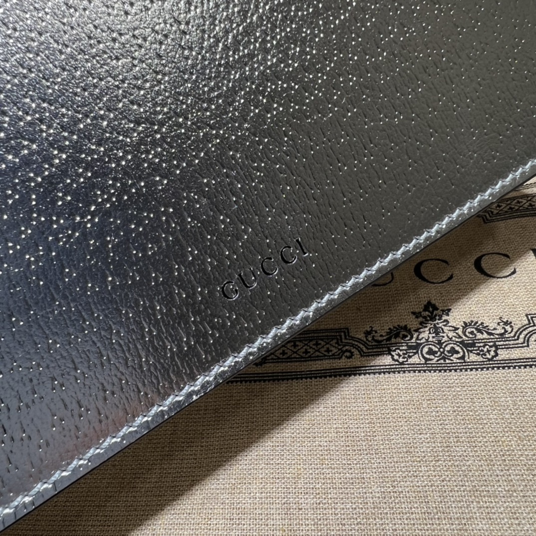 GUCCI古驰Dionysus系列银色迷你手袋421970