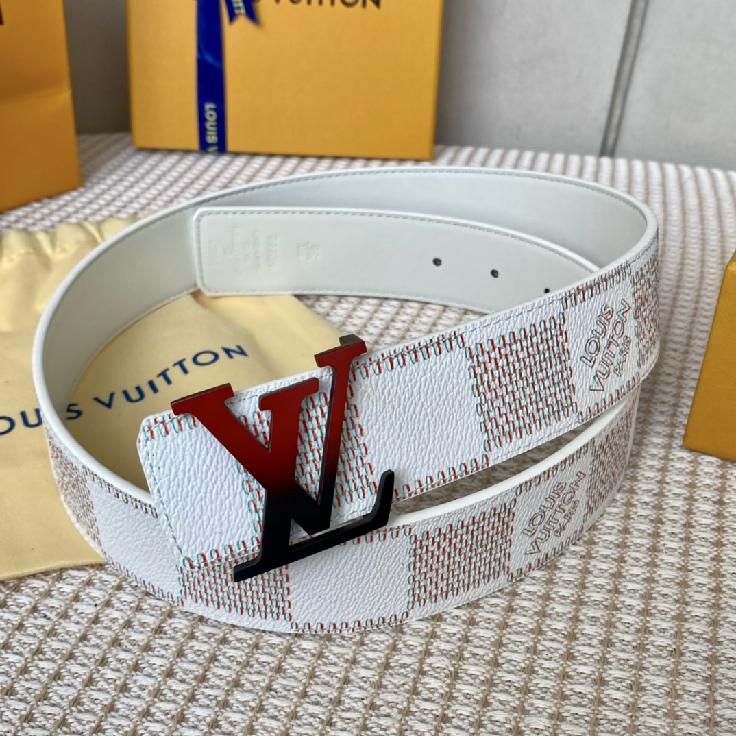 Louis Vuitton Belts Men Calfskin Cowhide