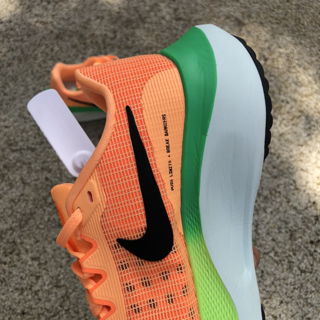Nike Zoom Fly 5 耐克缓震碳板马拉松男女跑步 DM8974-800