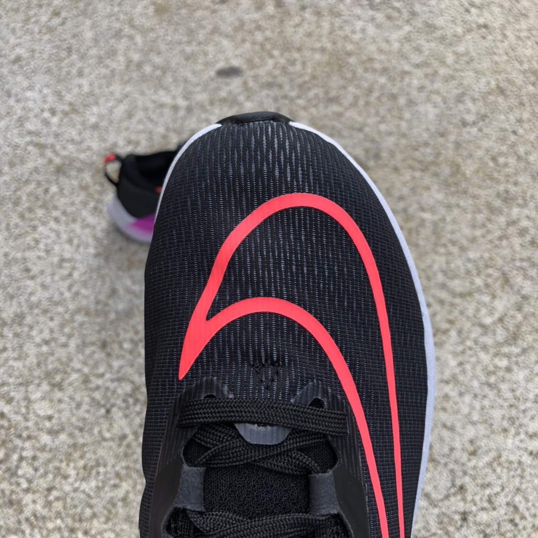 Nike Zoom Fly 4 耐克缓震碳板马拉松男女跑步 CT2392-004