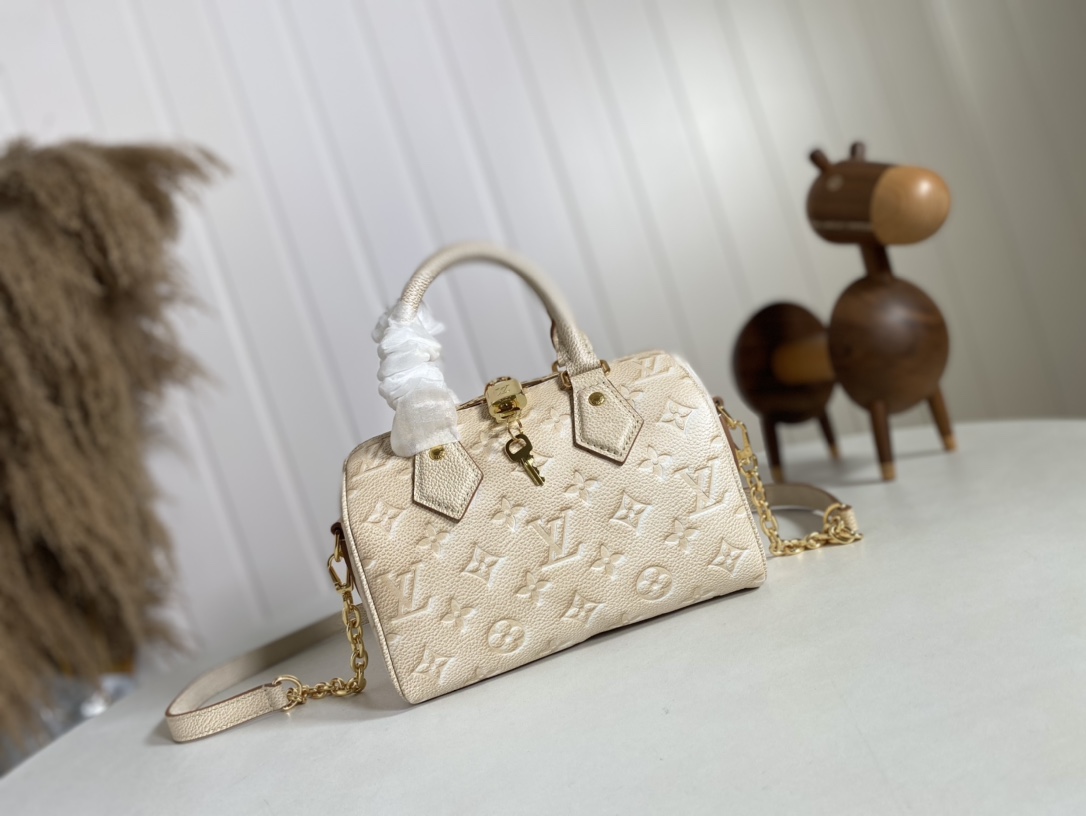 Louis Vuitton LV Speedy High
 Bags Handbags Chains M46163