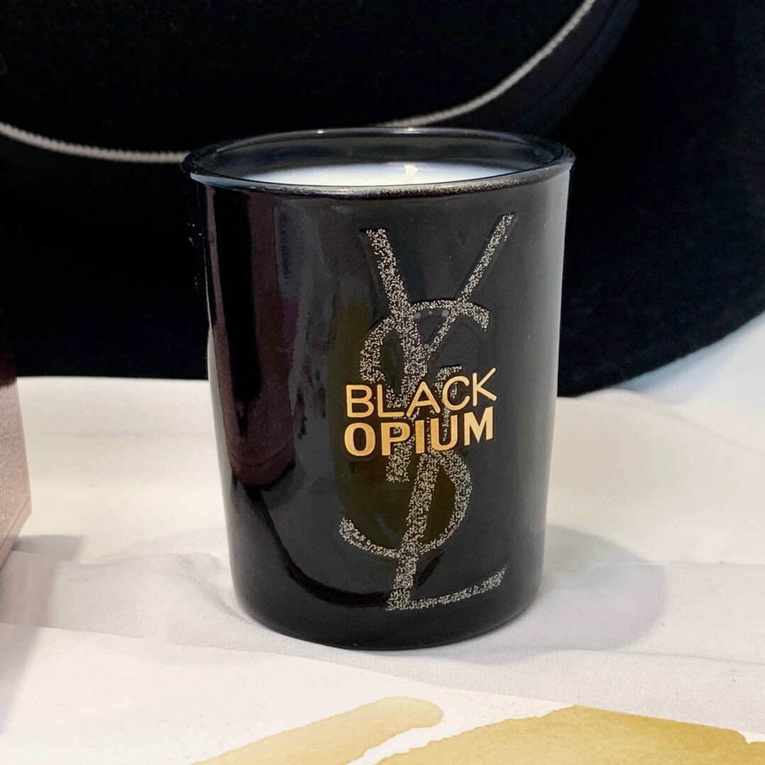 Yves Saint Laurent Black Opium Scented Candle - 2.6 oz / 75g 2 i1656594419 4855 1
