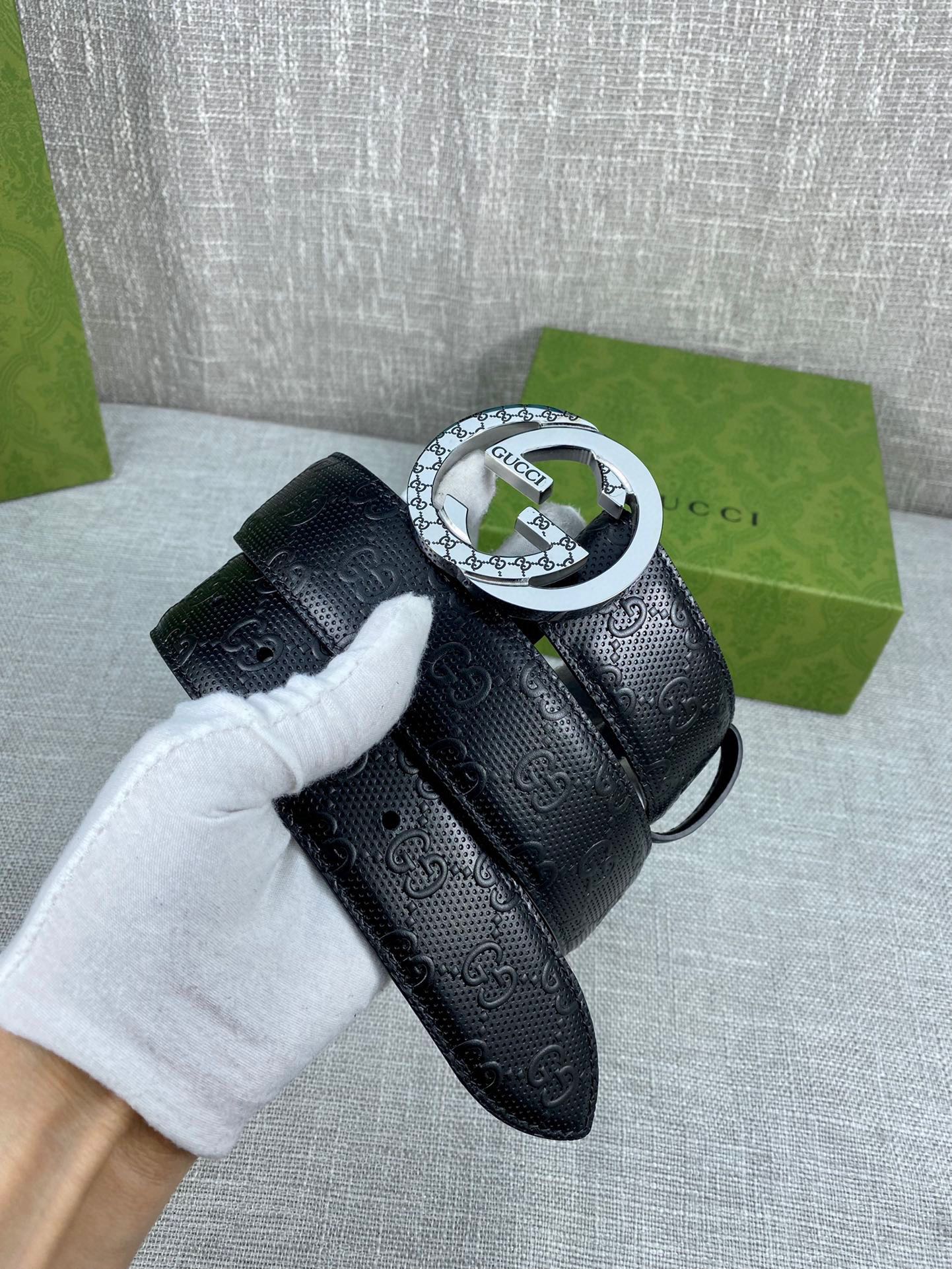 宽度4.0cm搭配原版皮带扣腰带以采