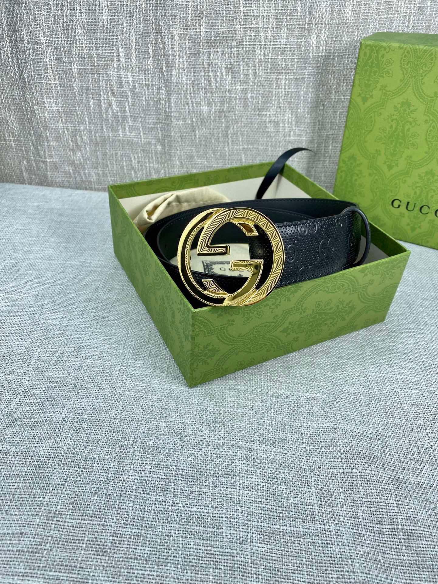 宽度4.0cm搭配原版皮带扣腰带以采