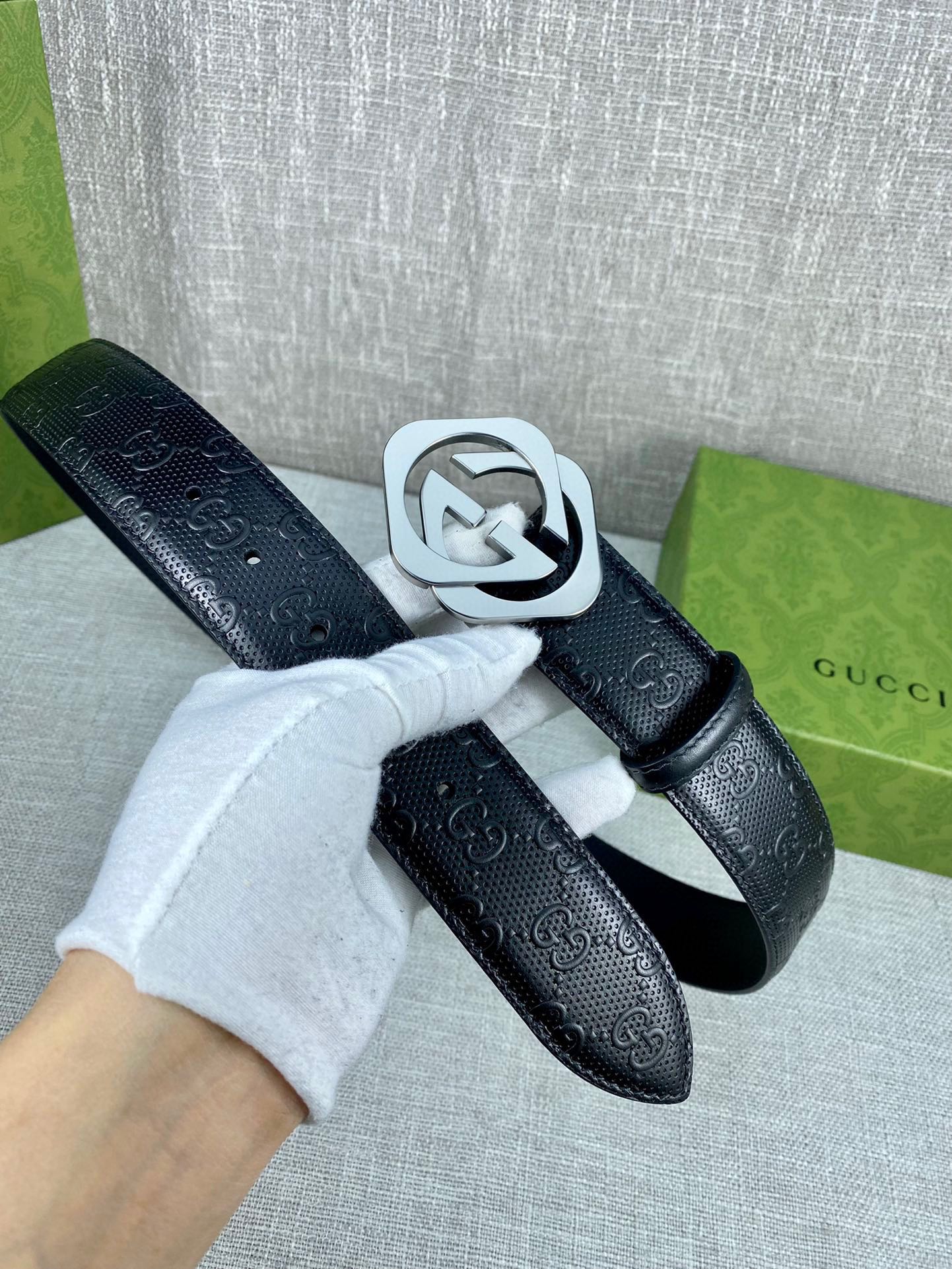 宽度4.0cm搭配原版皮带扣腰带以采