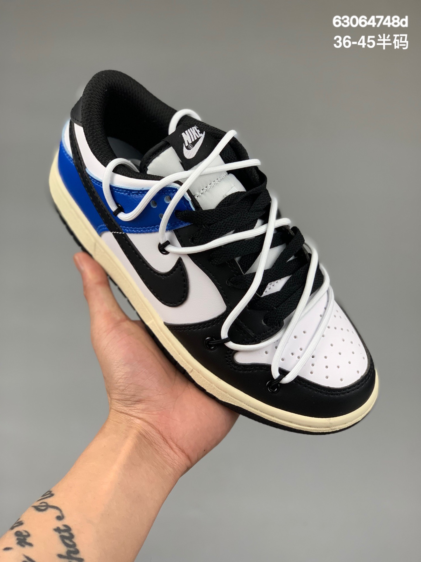 本地
NK SB Dunk Low 扣篮系列绑带低帮经典百搭休闲运动滑板鞋 货号：DD1503-101
尺码：36 36.5 37.5 38 38.5 39 40 40.5 41 42 42.5 43 44 44.5 45
编码:63064748d