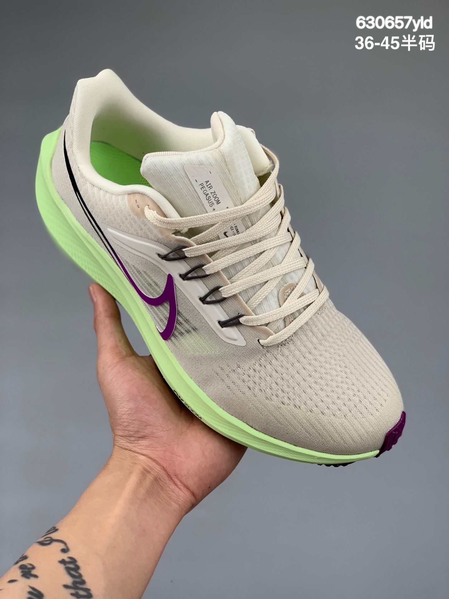 本地
Nike Zoom Pegasus 39 超级飞马涡轮增压马拉松 登月39代休闲运动慢跑鞋 原档案数据开发纸版楦型 内里嵌入定型海绵 中底搭载前Zoom+全掌React配置鞋 
货号：DH4071-004
尺码：36-45带半码
编码:630657yld