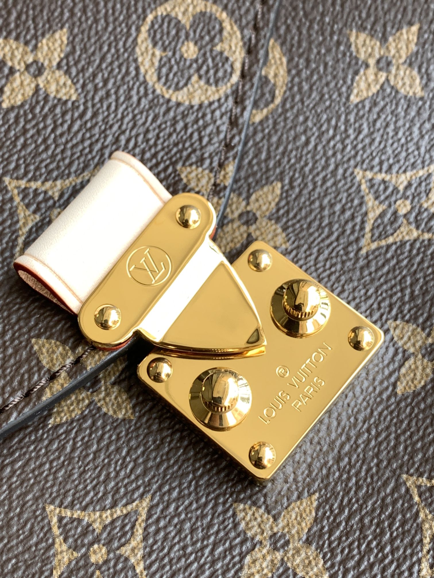 路易威登 Louis Vuitton 高定典藏名品高定成衣时装外套连衣裙衬衫T恤 #DA247BA5 5