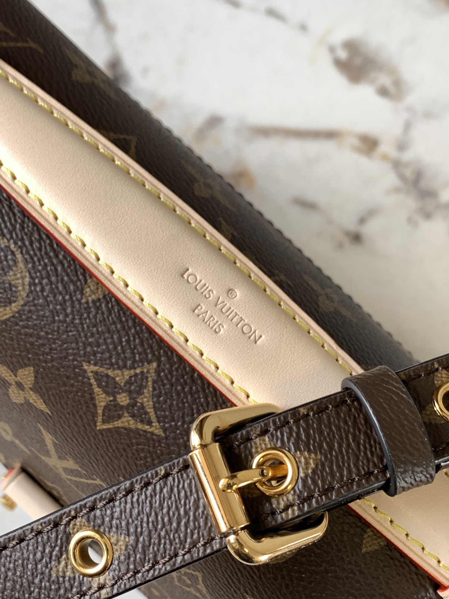 路易威登 Louis Vuitton 高定典藏名品高定成衣时装外套连衣裙衬衫T恤 #DA247BA5 6
