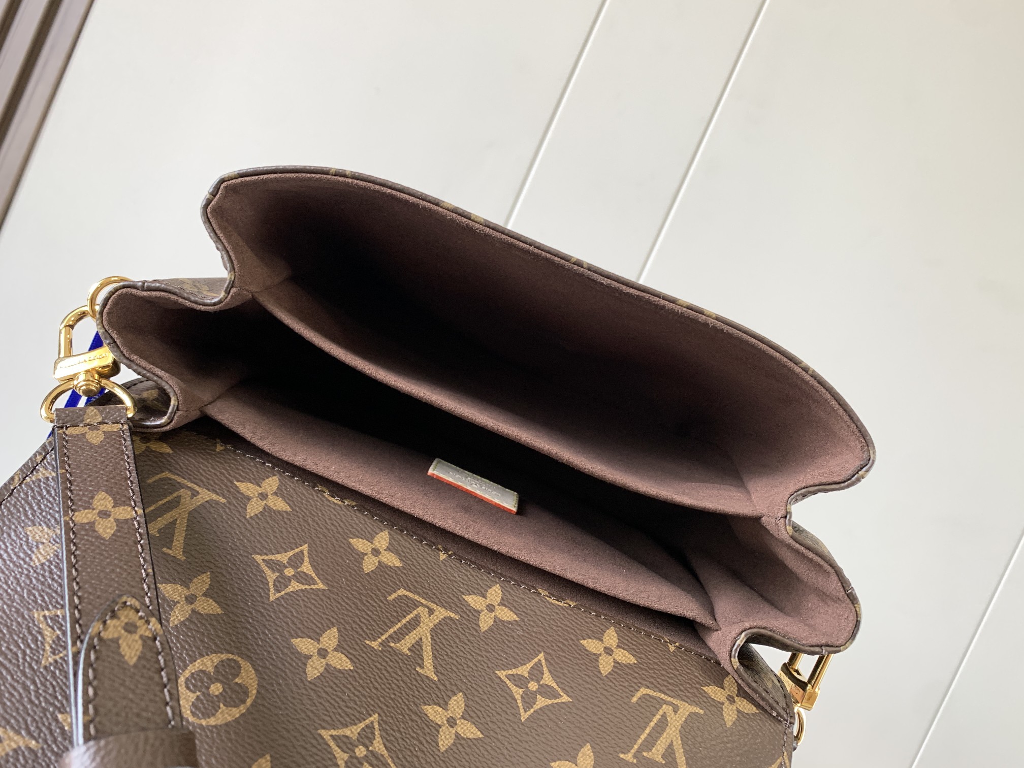 路易威登 Louis Vuitton 高定典藏名品高定成衣时装外套连衣裙衬衫T恤 #DA247BA5 8