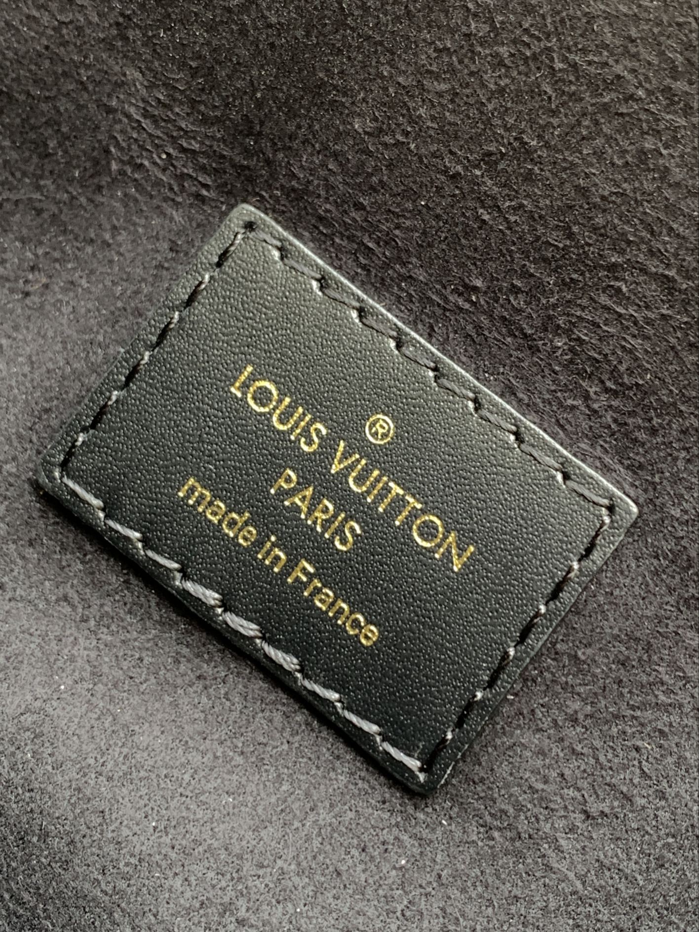路易威登 Louis Vuitton 高定典藏名品高定成衣时装外套连衣裙衬衫T恤 #5C887DED 8