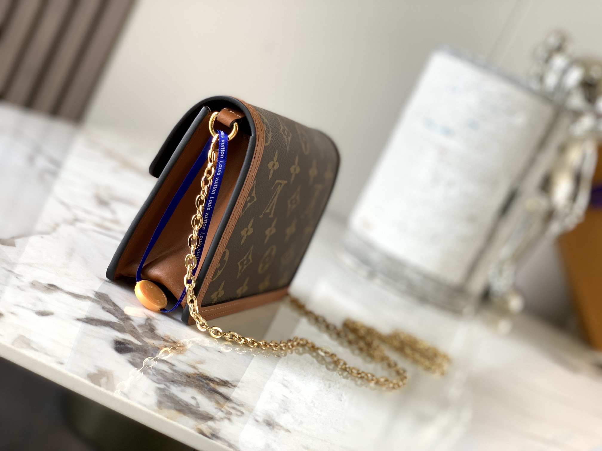 路易威登 Louis Vuitton 高定典藏名品高定成衣时装外套连衣裙衬衫T恤 #E0DB3E26 2