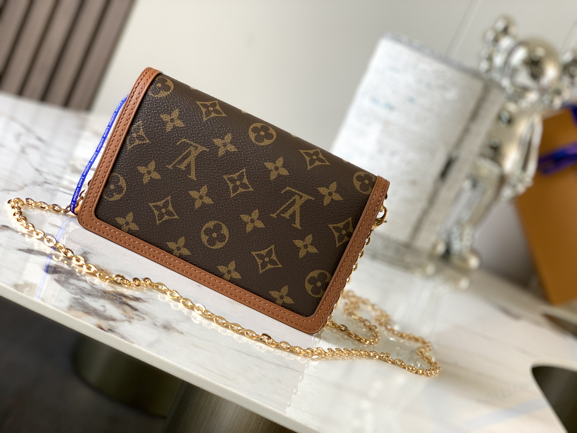 路易威登 Louis Vuitton 高定典藏名品高定成衣时装外套连衣裙衬衫T恤 #E0DB3E26 3