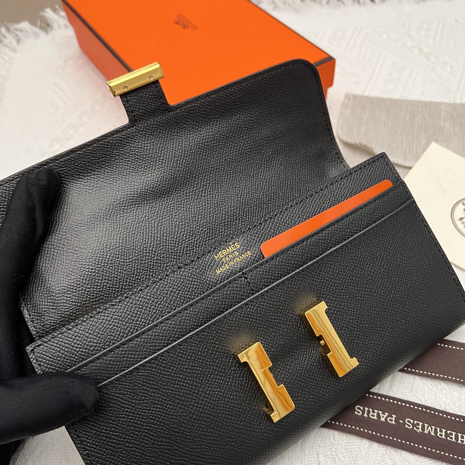 Hermes Constance Wallet, Genuine Leather, Gold Hardware, Multiple Colors 7 a1656647749879 8333