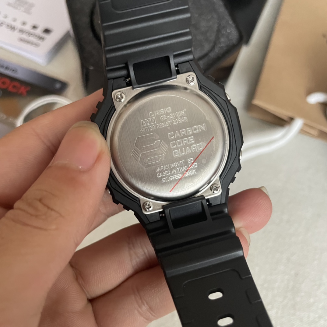 GA-2100SRS: Rainbow Summer G-SHOCK Watch with Japanese Core and Authentic Design - 图片 6