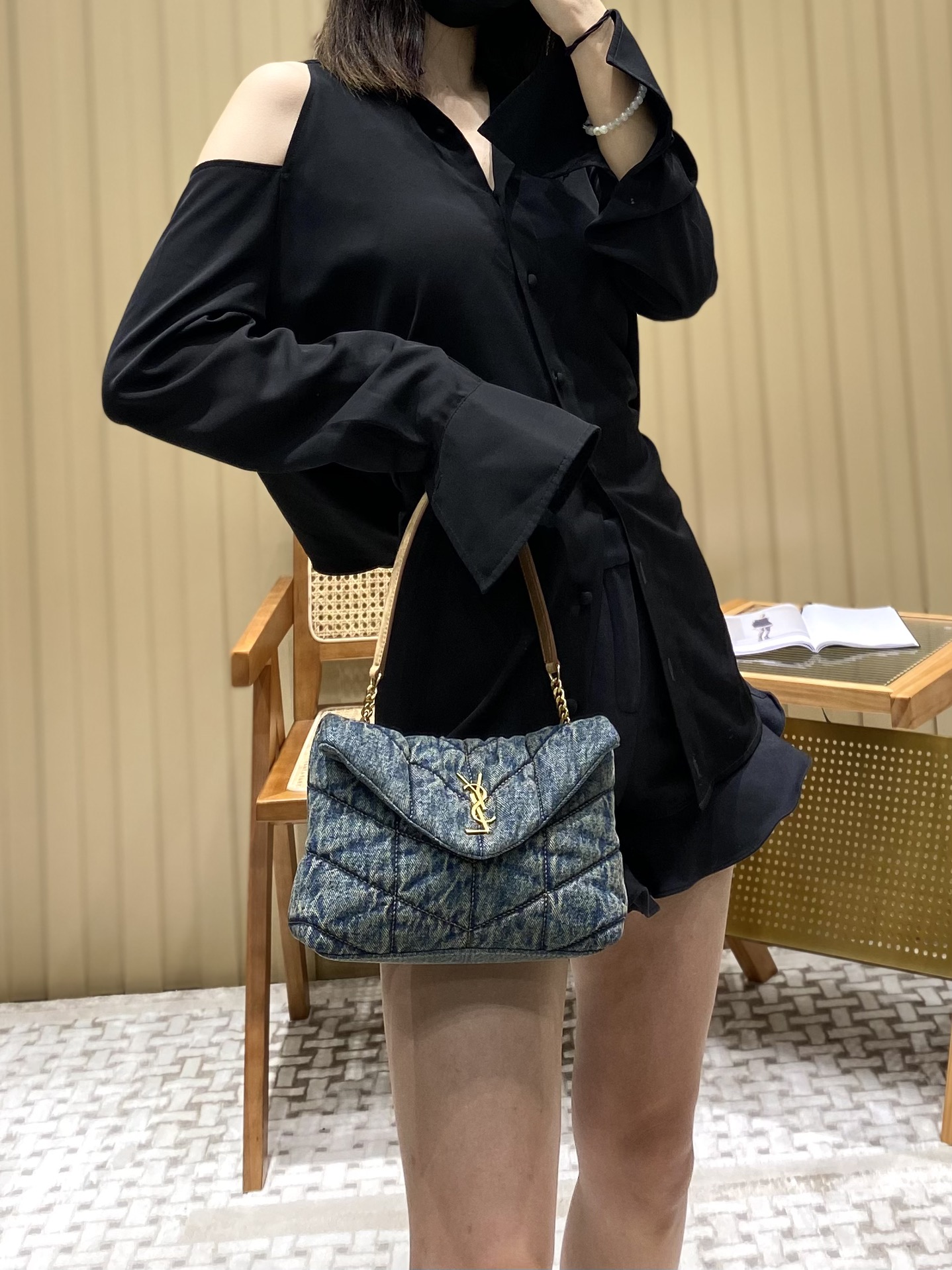 YSL LOULOU PUFFER 23CM 牛仔布纹迷你绗缝包 620333