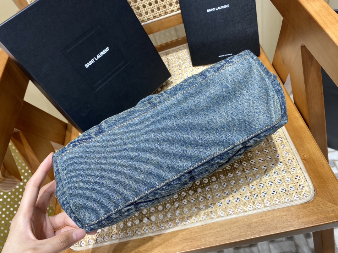 YSL LOULOU PUFFER 29CM 牛仔布纹小号绗缝包 577476