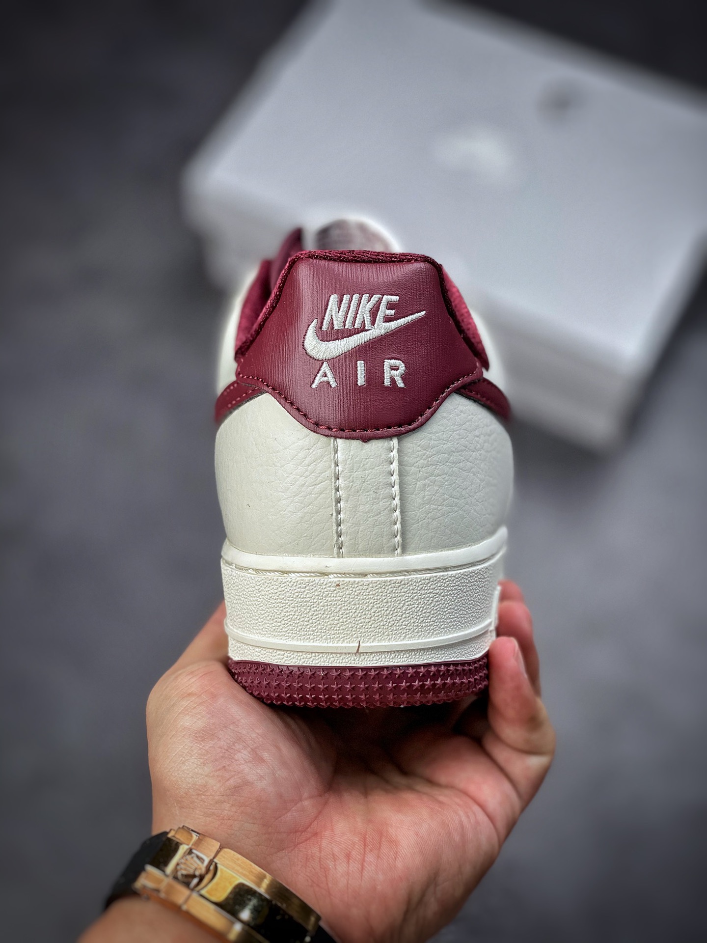 240 Nike Air Force 1 Low 07 米酒红 GH5622-063