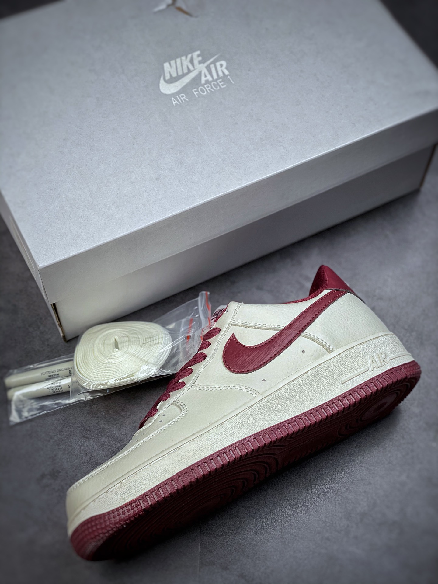 240 Nike Air Force 1 Low 07 米酒红 GH5622-063