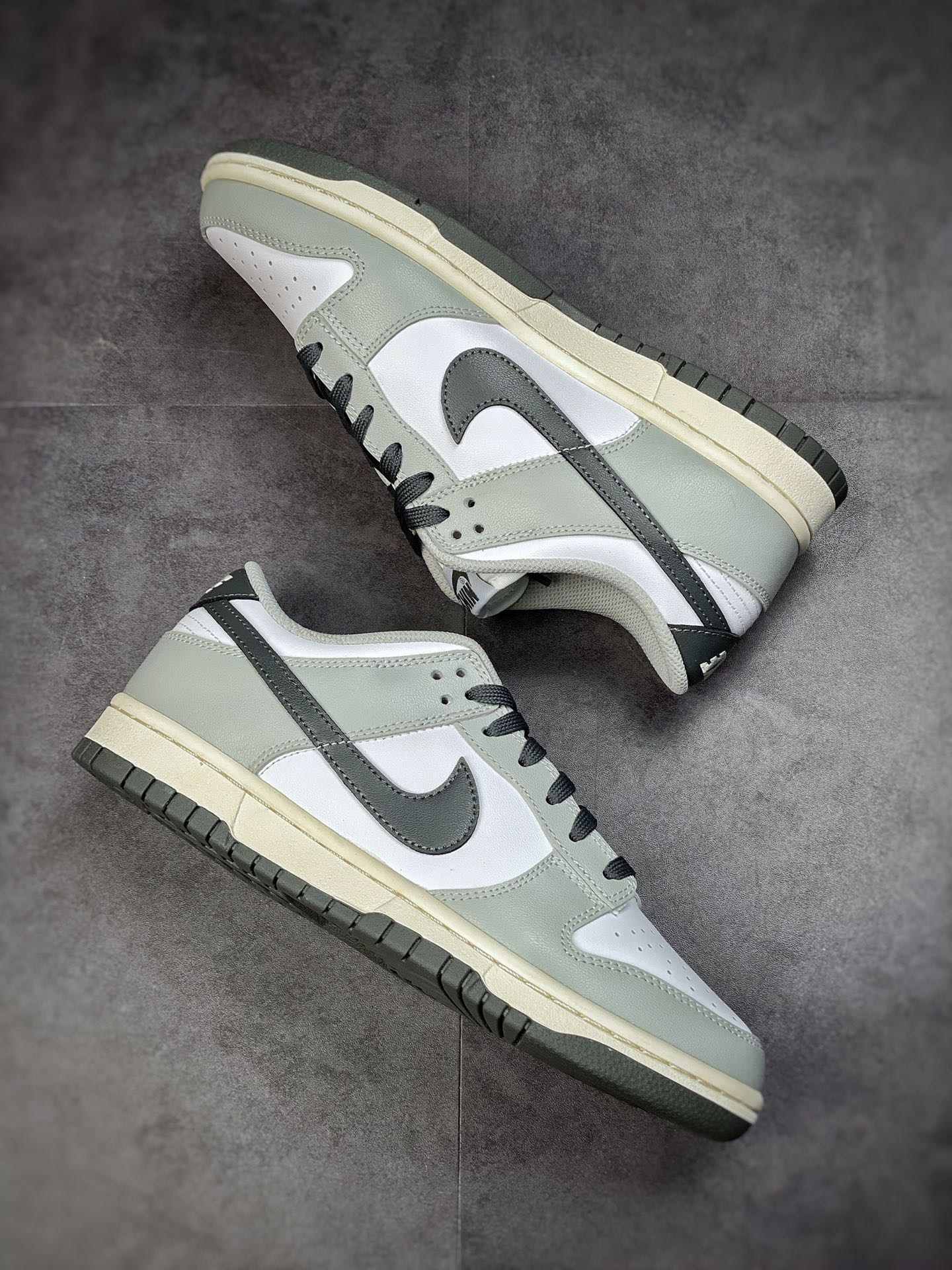 300 Nike Dunk Low Light Smoke Grey 白灰 整体 DD1503-117