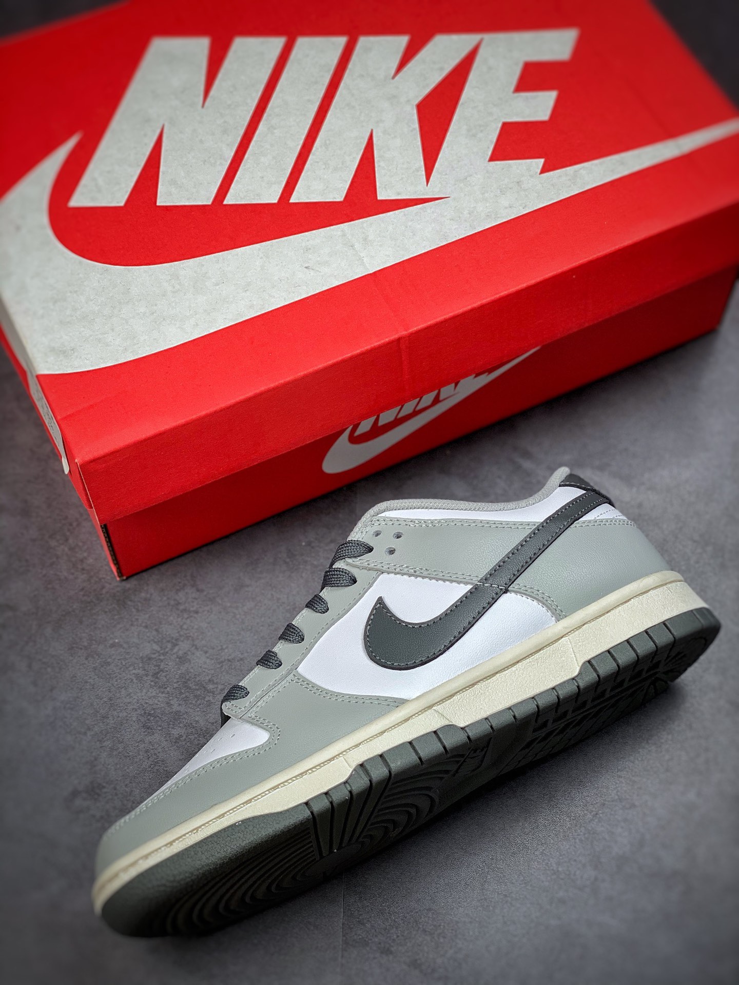 300 Nike Dunk Low Light Smoke Grey 白灰 整体 DD1503-117