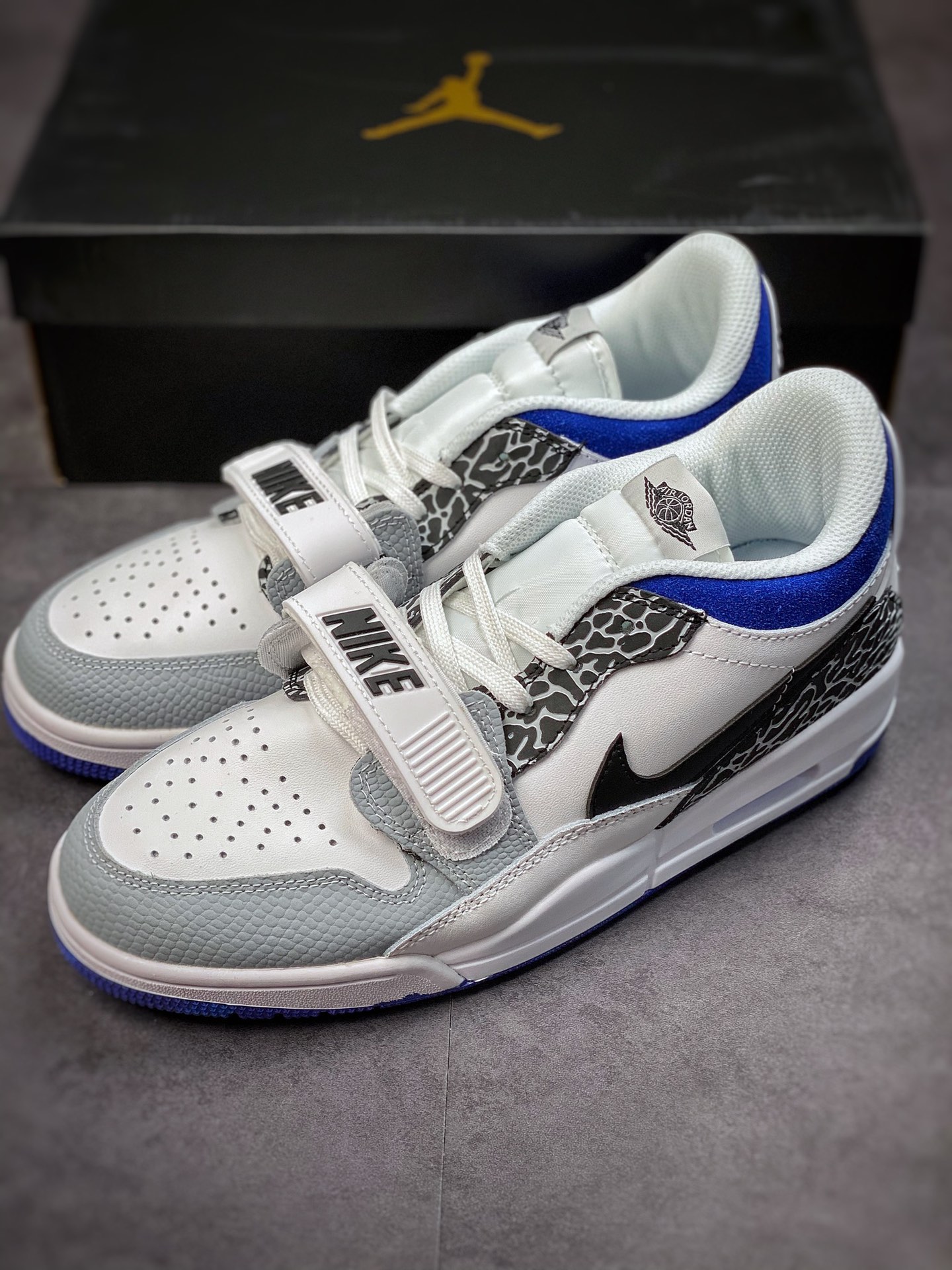 200 Air Jordan Legacy 312 白蓝爆裂纹  有着交错结合的设计DM1199-140