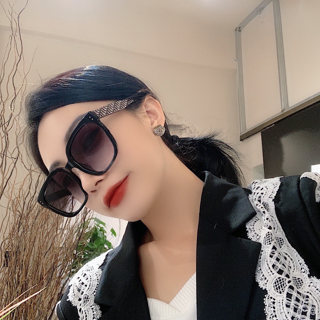 Fake AAA+
 Dior Sunglasses