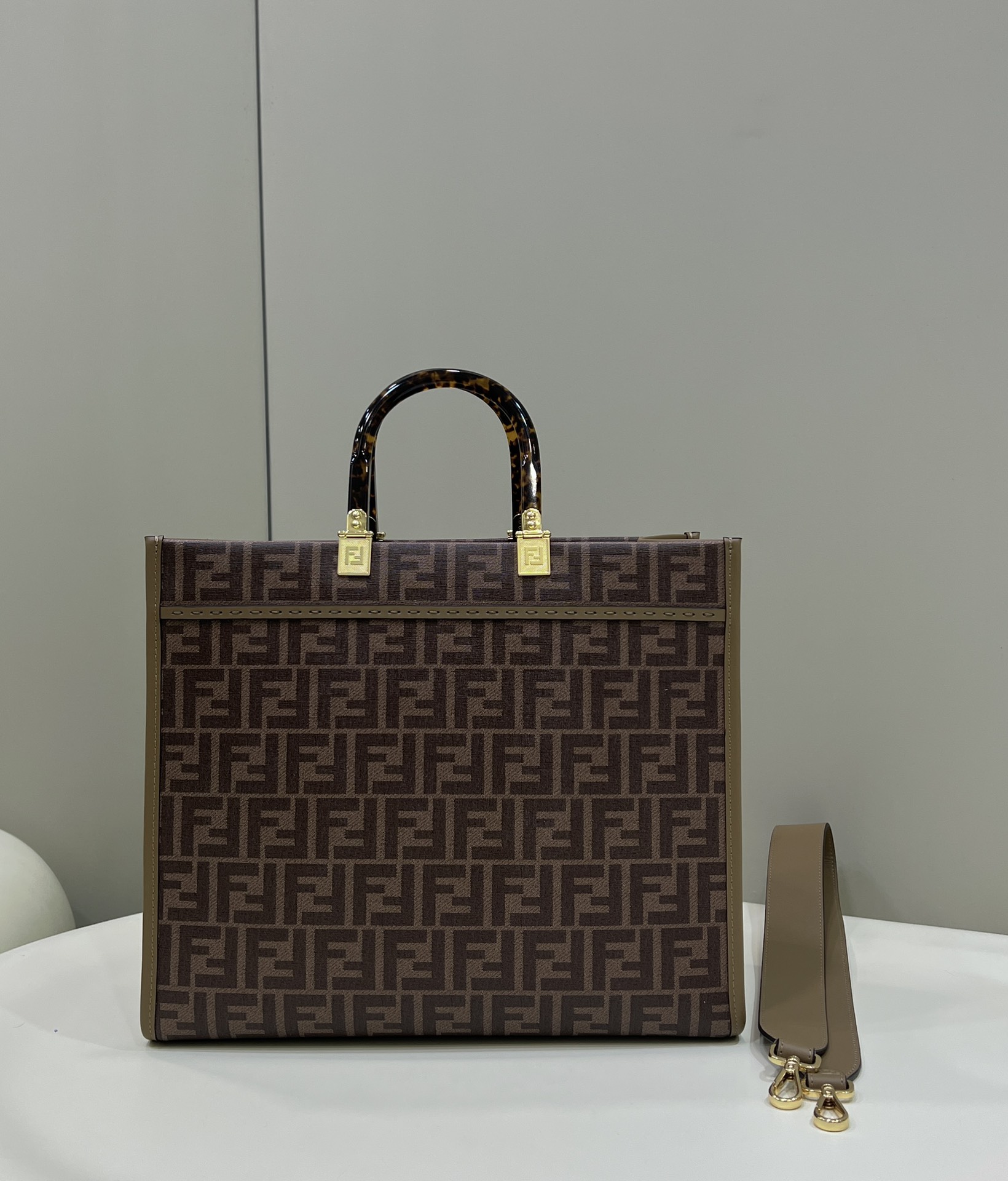 FENDI芬迪tote老花托特包8569L