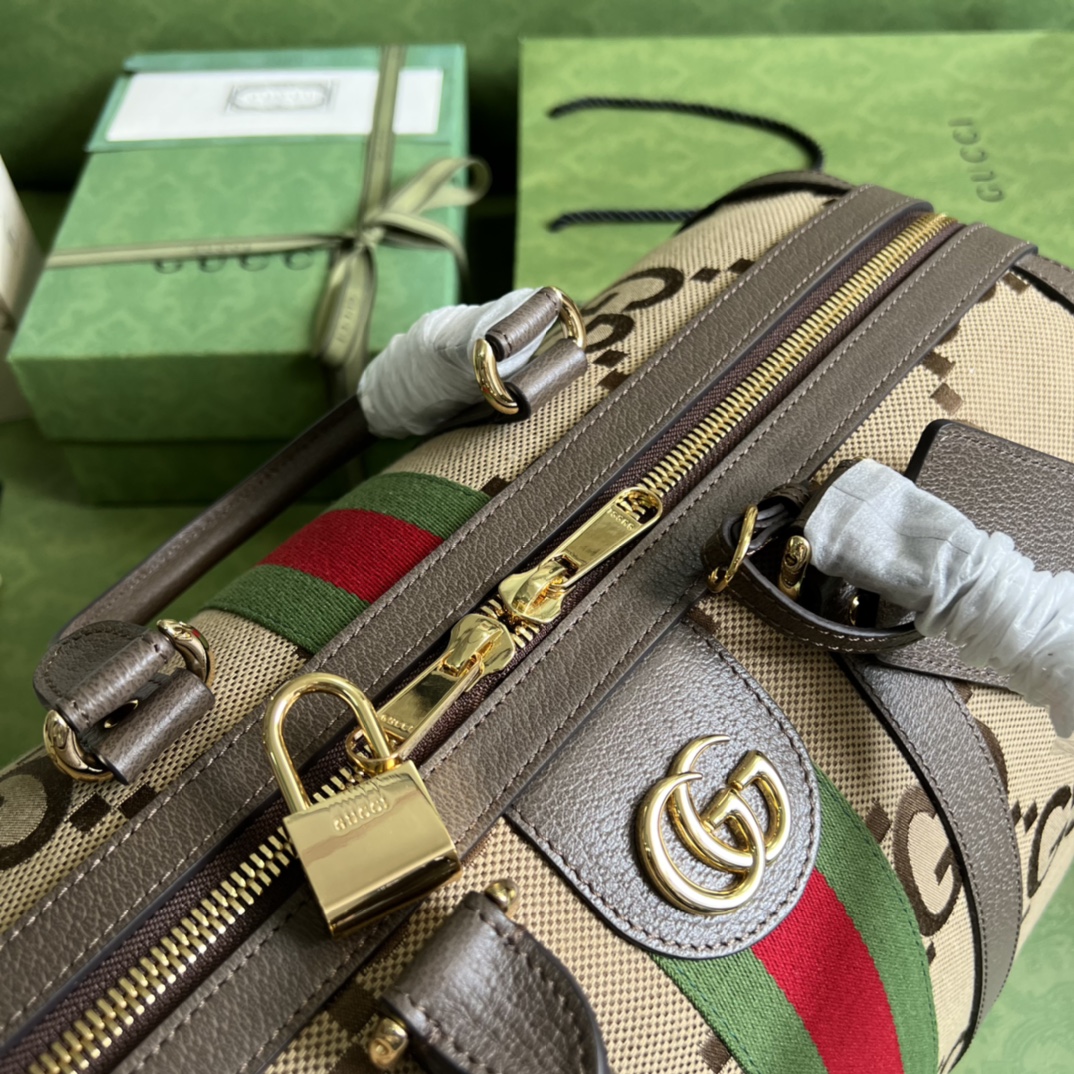 配全套原厂绿色礼品袋这款旅行包采用品
