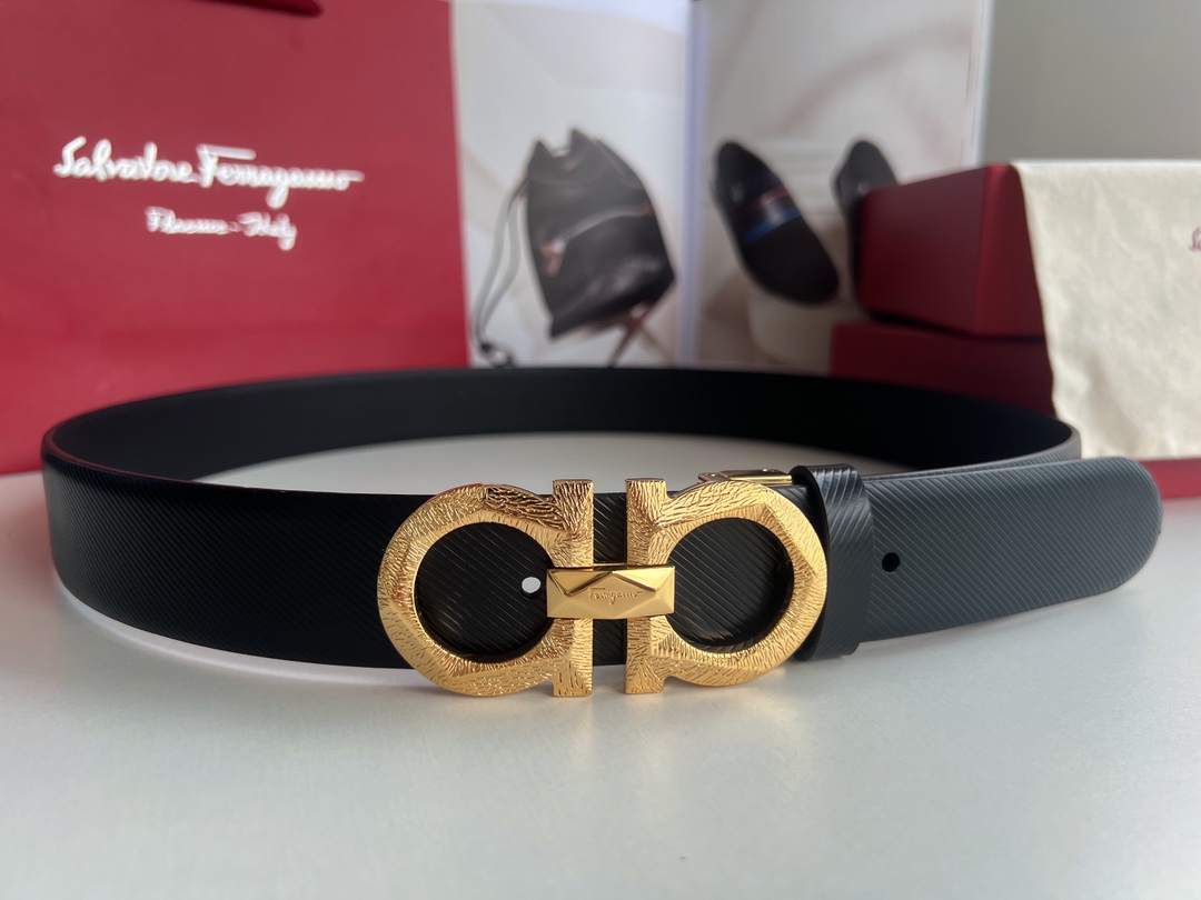 Ferragamo菲拉格慕  头层牛皮压纹图案Gancini花纹金属扣男士3.5cm腰带