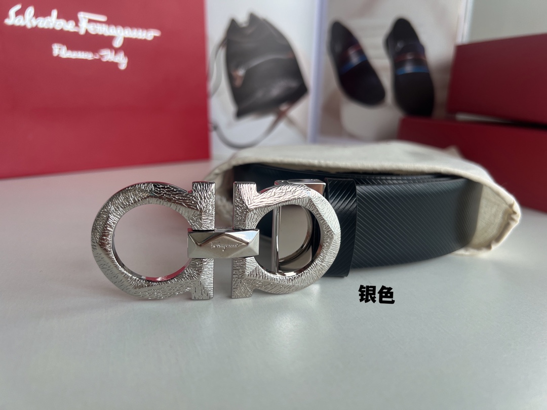 Ferragamo菲拉格慕  头层牛皮压纹图案Gancini花纹金属扣男士3.5cm腰带