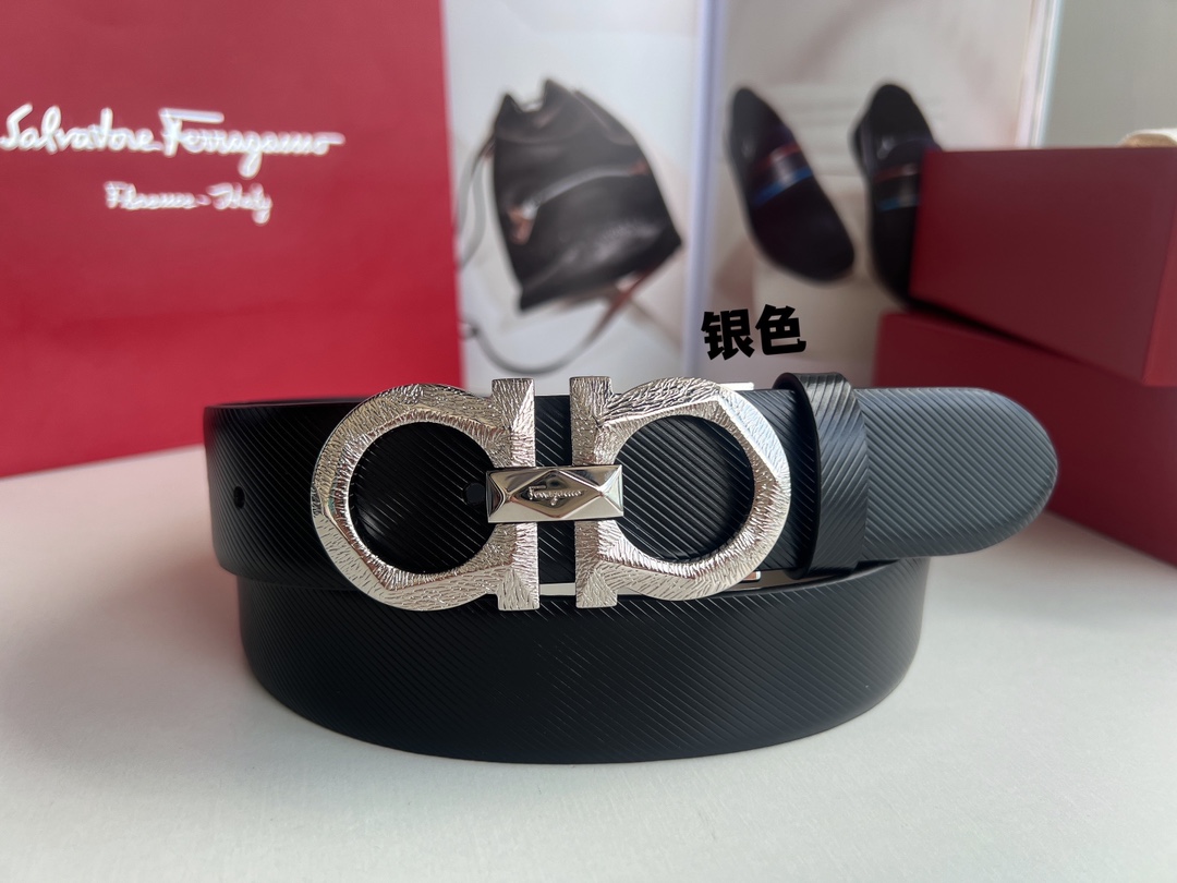Ferragamo菲拉格慕  头层牛皮压纹图案Gancini花纹金属扣男士3.5cm腰带