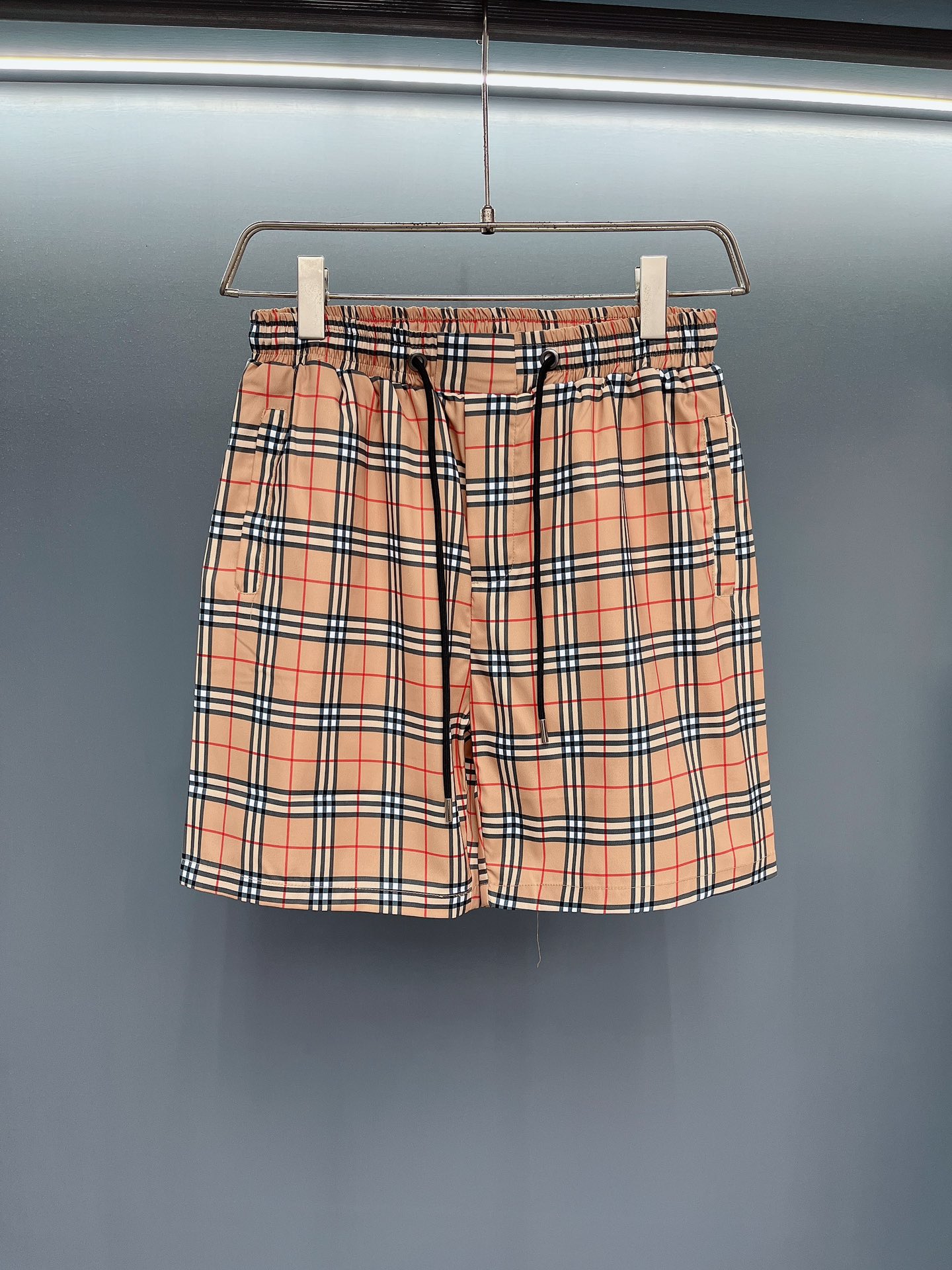 #V0002 [Reposición todo el año] Burberry 🔥🔥🔥Los pantalones de playa para hombre de última moda, el material es fino …