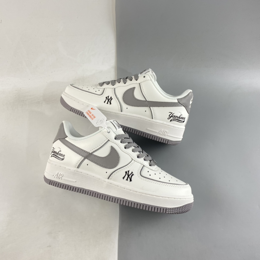 P240  Nike Air Force 1’07 Low 联名款 空军一号低帮休闲板鞋 BS8806-544