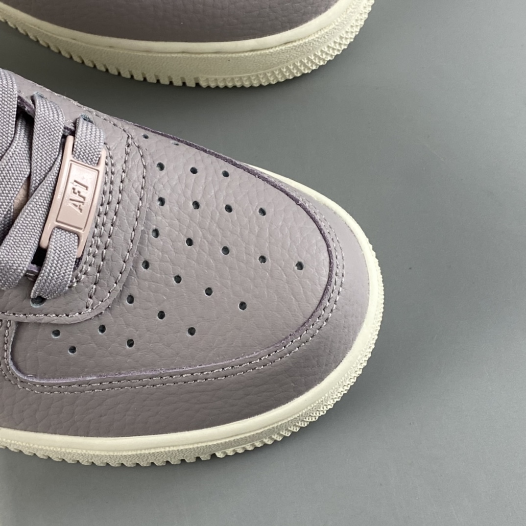 P200  Nike Air Force 1’07 Low 空军一号低帮休闲板鞋 DJ6378-500