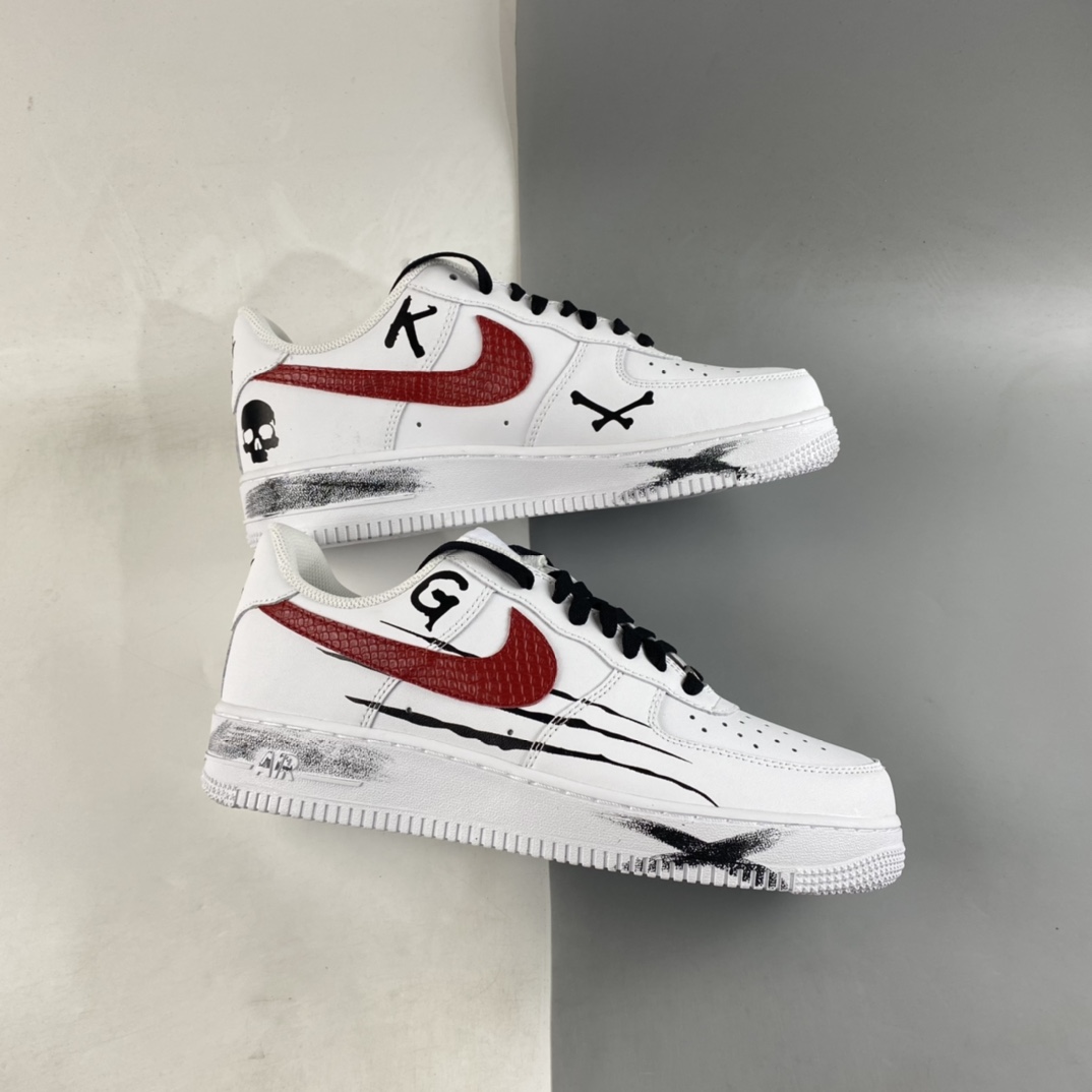 P240  Nike Air Force 1’07 Low 金刚涂鸦配色 空军一号低帮休闲板鞋 CW2288-111