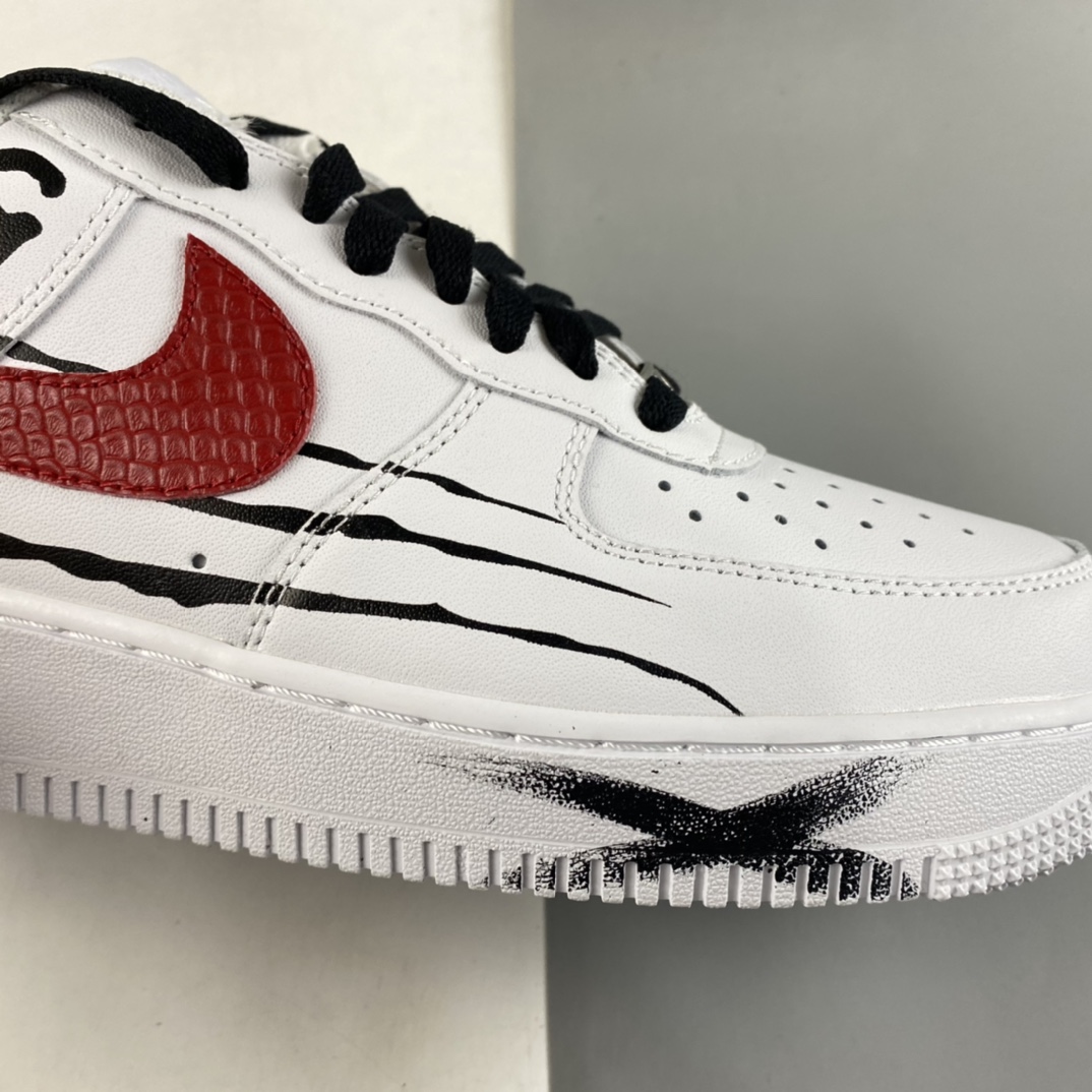 P240  Nike Air Force 1’07 Low 金刚涂鸦配色 空军一号低帮休闲板鞋 CW2288-111