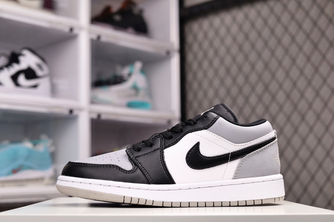 F5 公司级Air jordan 1 LowAJ1低帮系列 乔1低帮休闲板鞋 同步官方配色市场唯一独家头层皮打造 原鞋原档案开发 原厂皮料 原档冲孔鞋头 正确满胶鞋垫 四线拉帮 原厂织唛标 鞋舌高弹海绵填充。