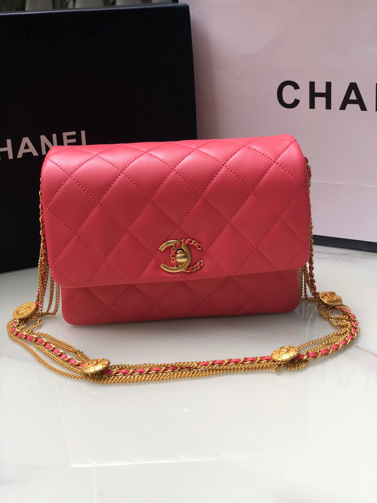 品牌:Chanel型号:AS3378
