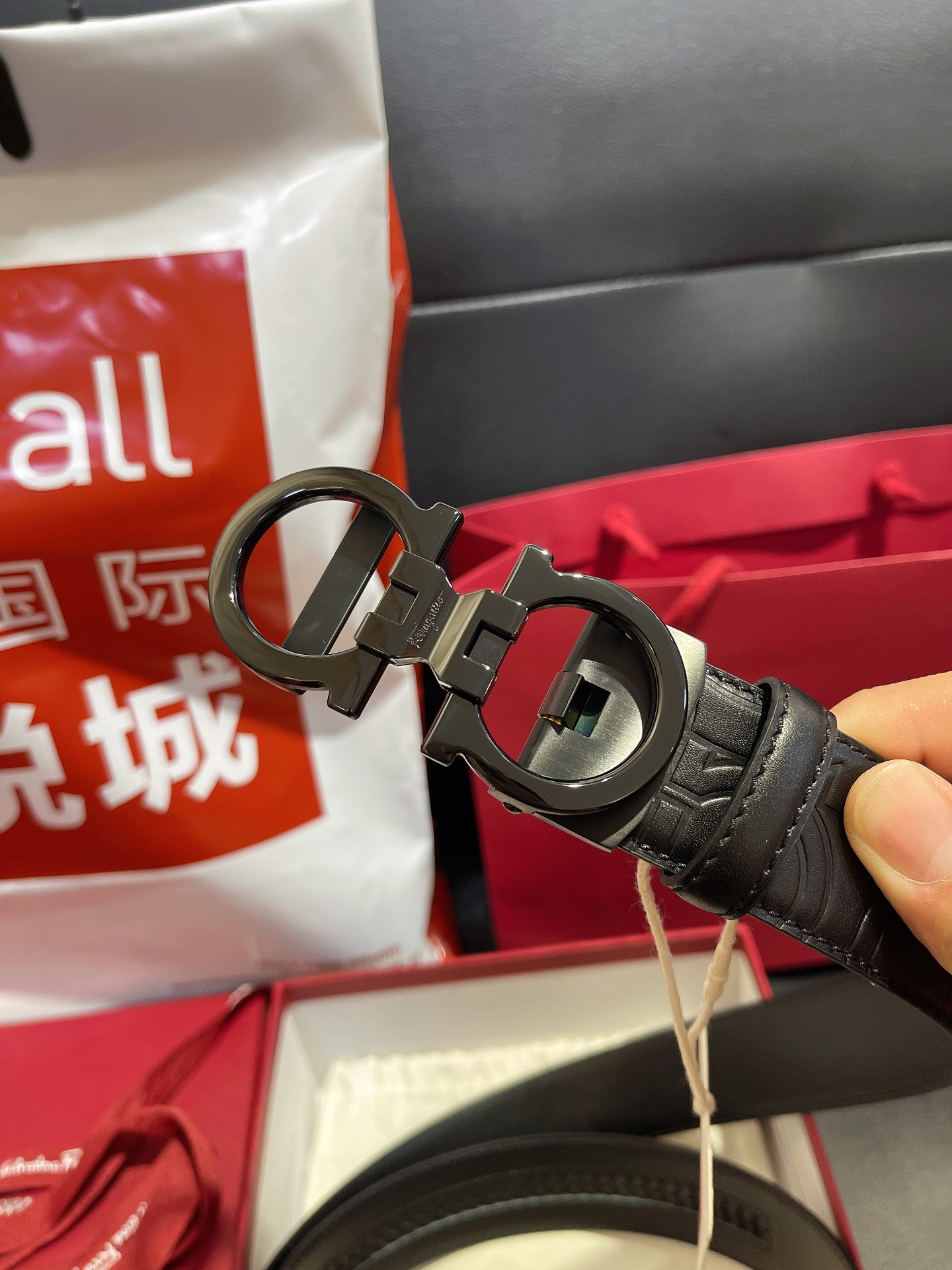 出货实拍菲拉格慕原单质量平滑自动扣不
