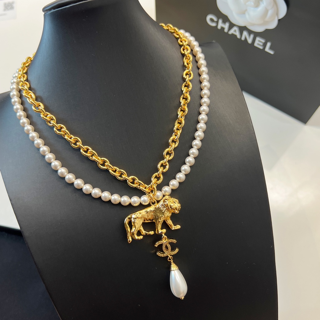 新款☑️CHANEL香奈儿双c珍珠狮子🦁项链