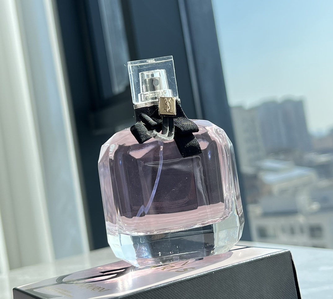 Saint Laurent luxury item 3