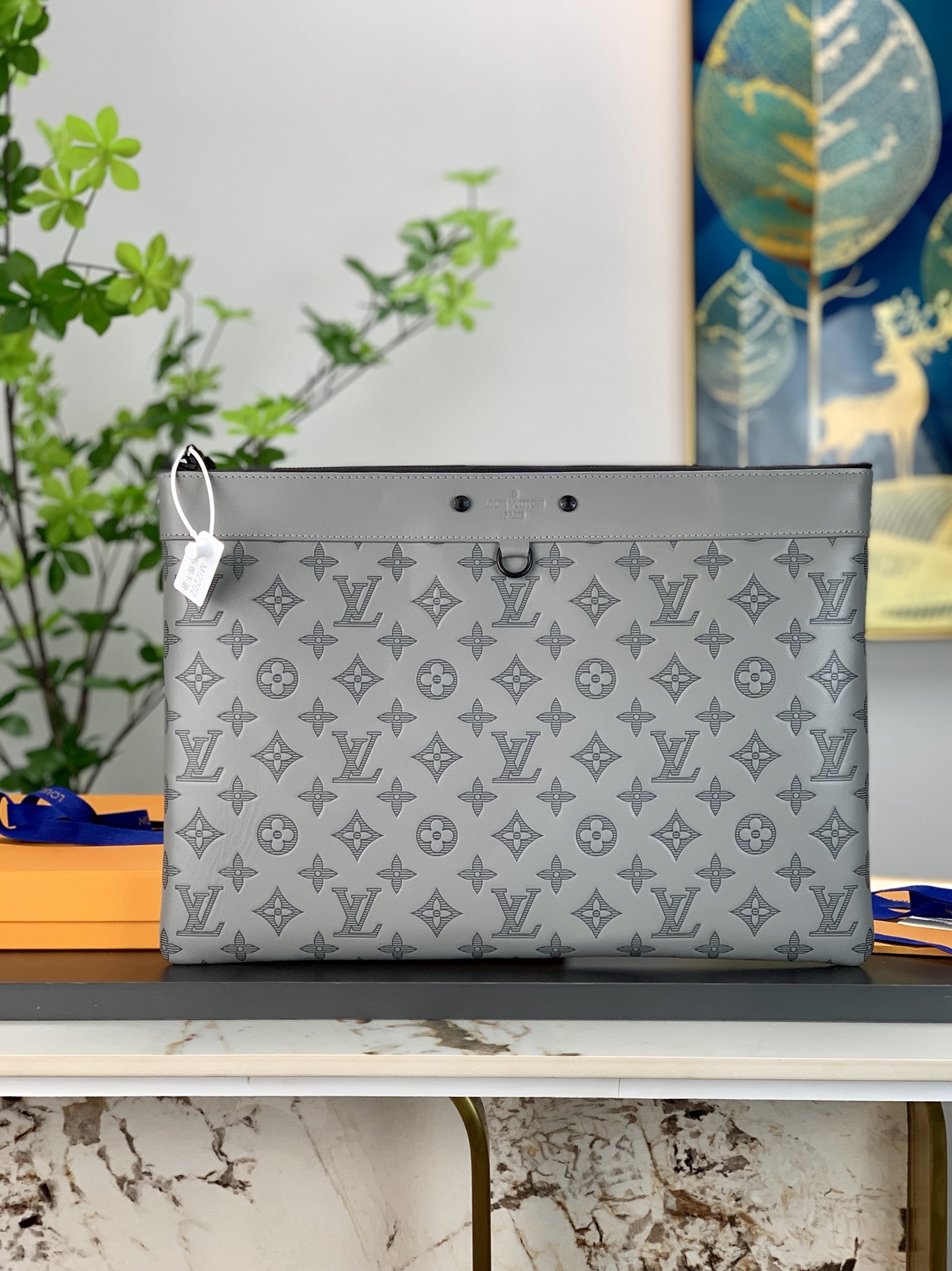 Louis Vuitton LV Discovery Handbags Clutches & Pouch Bags Grey Cowhide Pochette M81385