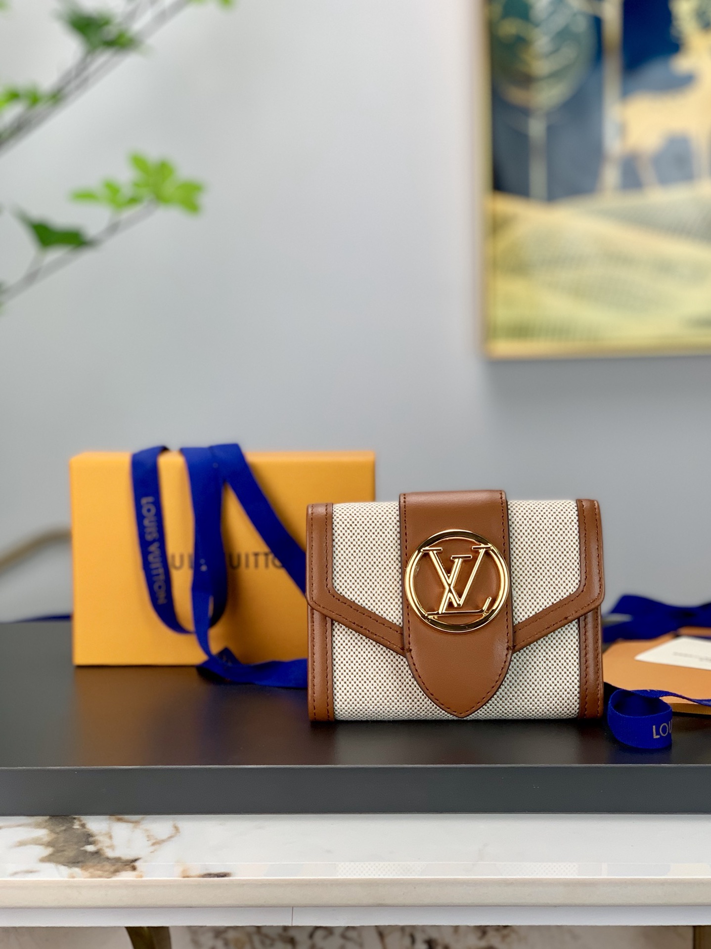Louis Vuitton LV Pont Wallet Women Cowhide M81393
