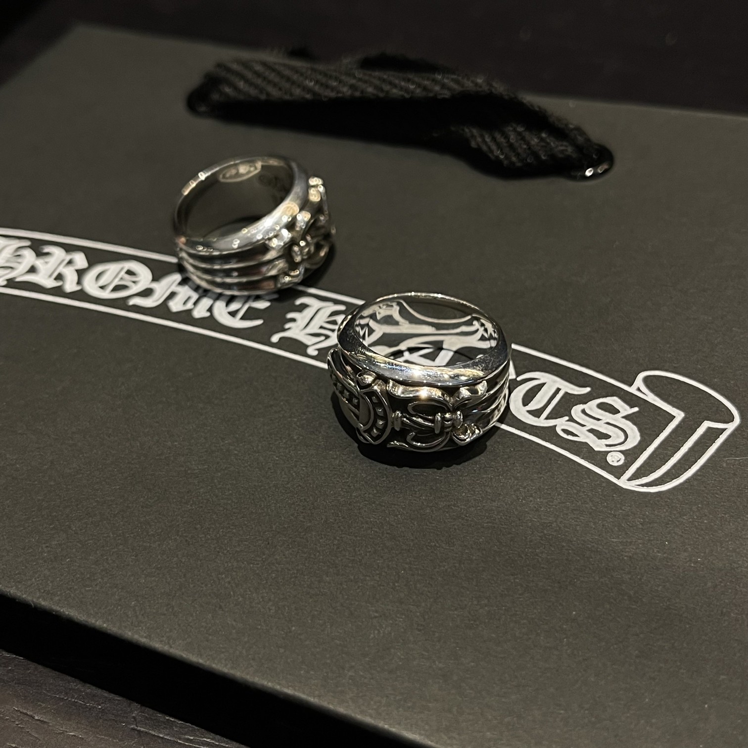 Chrome Hearts 𝐂𝐡𝐫𝐨𝐦𝐞 𝐡𝐞𝐚𝐫𝐭𝐬 克罗心 宝剑戒指