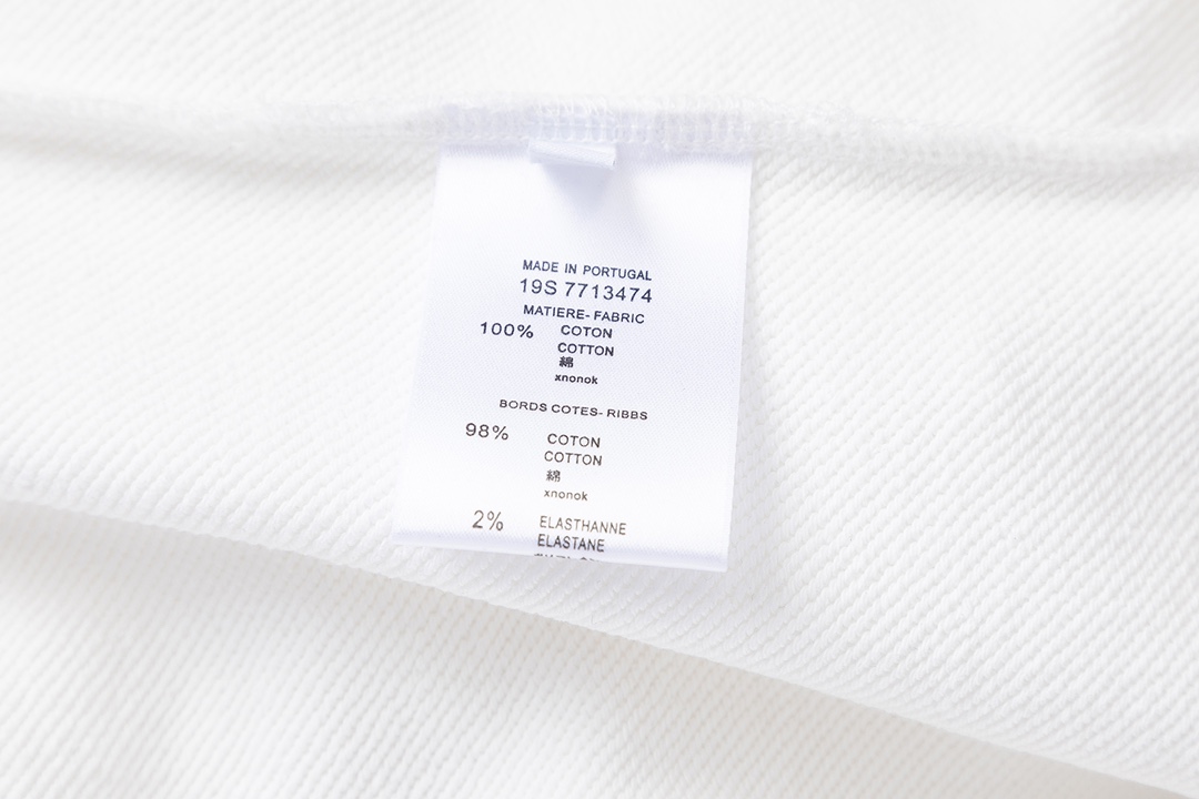 RD703 Giventchy Limited Edition Black/White Digital Print Cabinet for Men and Women - 图片 7