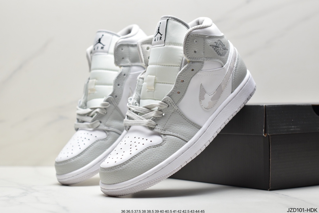 140 耐克 Air Jordan 1 Mid”Court Purple”AJ1乔丹一代中帮篮球鞋554724-201