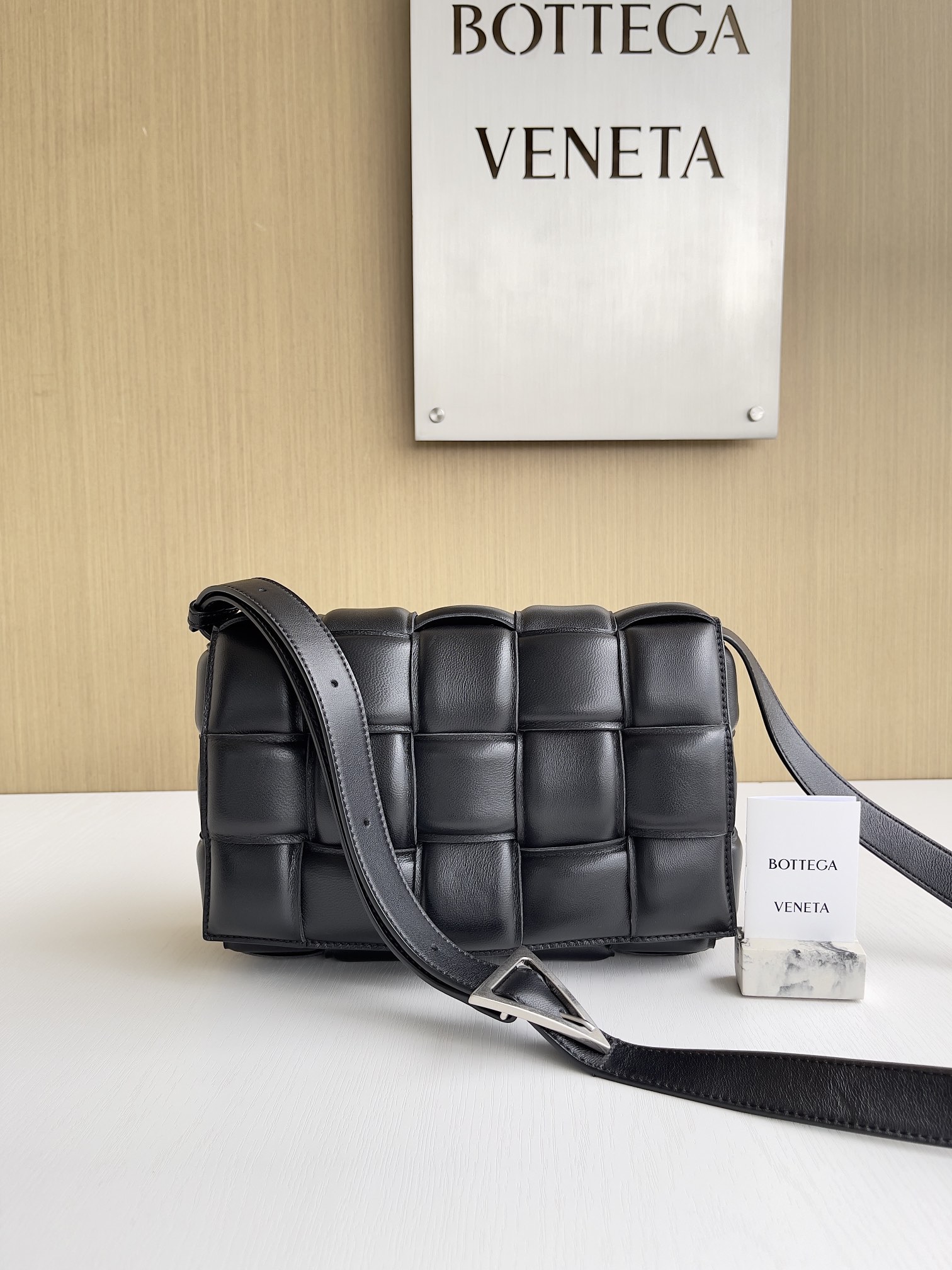 Bottega Veneta BV Cassette Dobry
 Torebki Torby typu crossbody i na ramię Tkanie